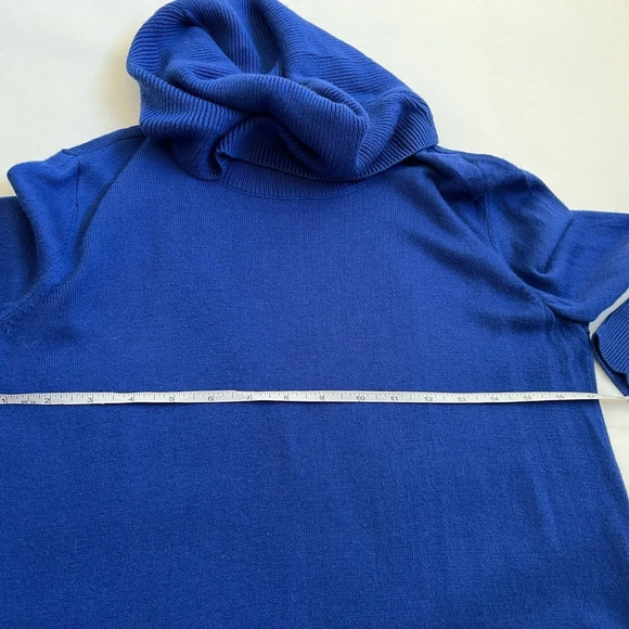 Daisy Fuentes Women's Long Sleeve Turtleneck Sweater Blue Size M NWOT - Picture 6 of 8